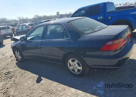 2000 Honda Accord Ex z USA, uszkodzony, nr VIN 1HGCG5656YA082607